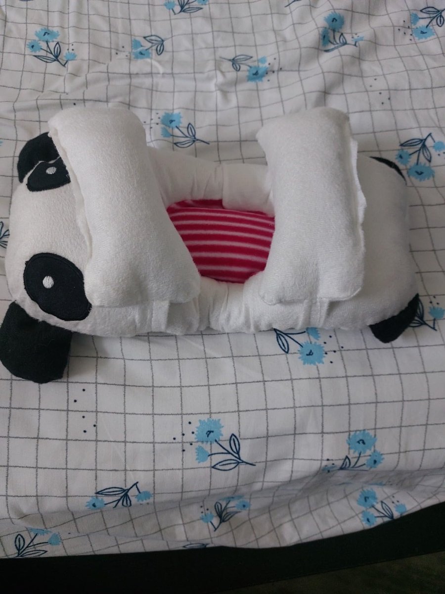 👶💖 Baby Head Shaping Pillow – Soft Support & Cozy Comfort for Newborns 🌙✨